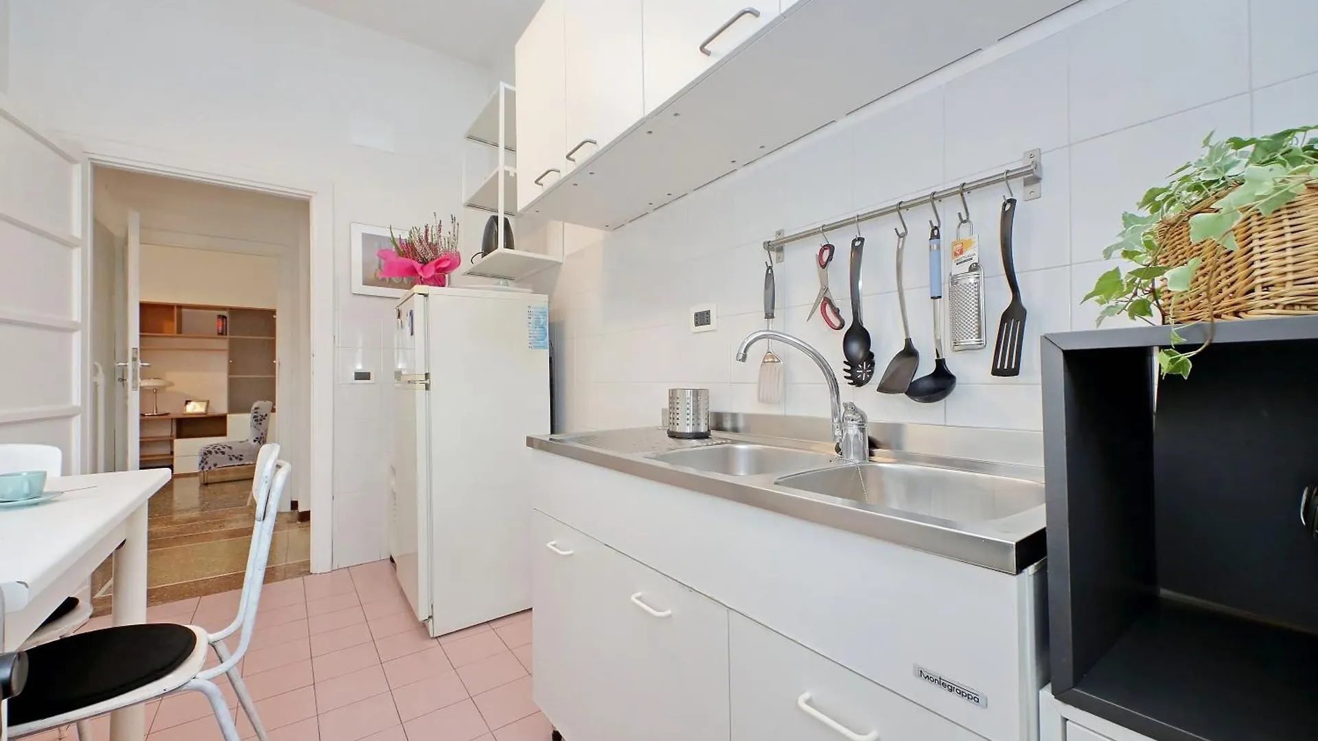 4Bnb - Pineto Apartment Rome 0*,  Italy